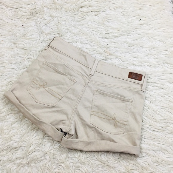 Denizen From Levi’s Cream Modern Shorts Size 6 - Picture 4 of 12